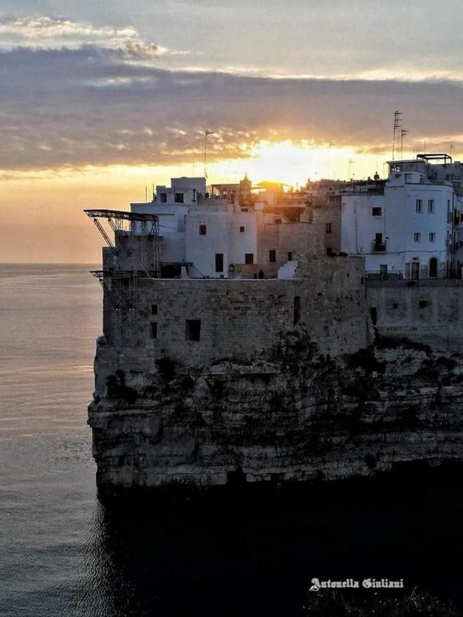 Вилла Dimoradonnacrescenza -Locazione Turistica Полиньяно-а-Маре Экстерьер фото